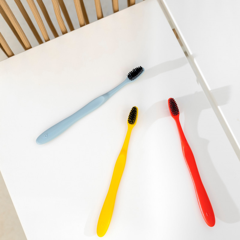 brosse-a-dents-recyclable-adulte-made-in-france-bioseptyl