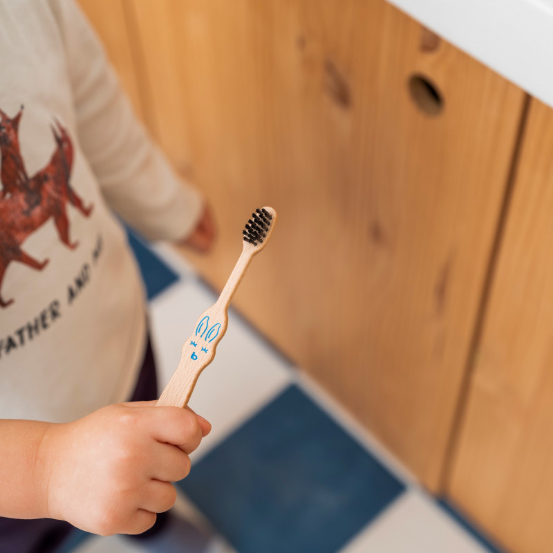 Brosse à dents en bois enfant